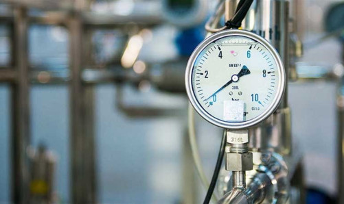 An air compressor machine on just above zero